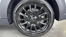 MINI Hatchback 1.5 Cooper Classic Premium 5dr Auto Petrol Hatchback